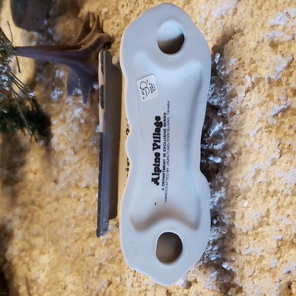 DEPARTMENT 56 - Alpine Village Sign - Retired Piece - In Original Box - Picture 6 of 6